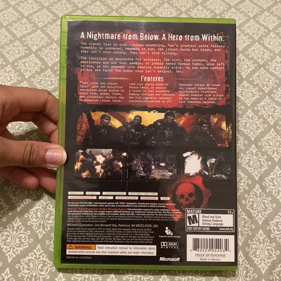 Xbox 360 Gears of War Bundle - Picture 5 of 12